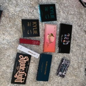 Bundle of highend eyeshadow (SEND OFFER)
